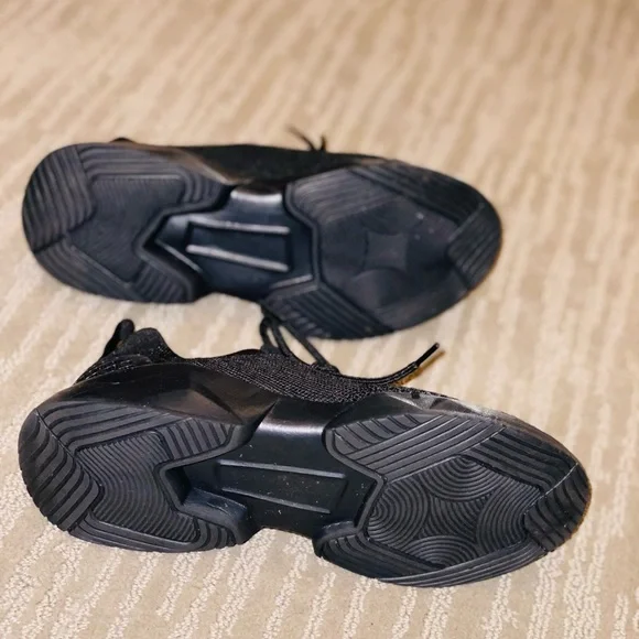 🆕Lightweight black running sneakers - Picture 9 of 10